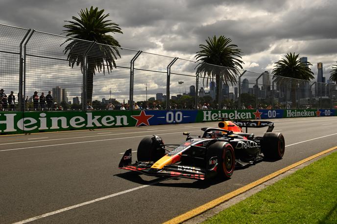 Melbourne Max Verstappen Red Bull | Max Verstappen je dosegel najhitrejši krog petkovih treningov na stezi Albert Park v Melbournu. | Foto Reuters