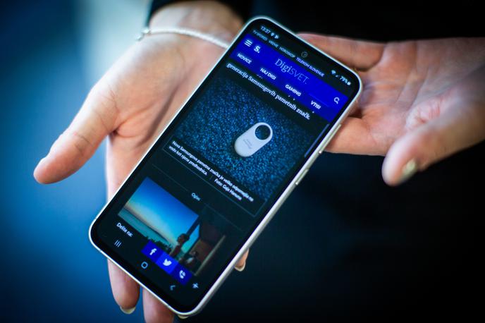 Samsung Galaxy S23 FE | Lani ga ni bilo, letos pa je Samsung ponovno predstavil pametni telefon svoje premijske serije S z oznako FE. | Foto Gaja Hanuna