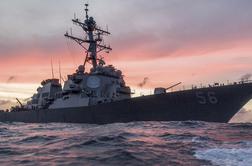 Ameriška ladja v Rdečem morju sestrelila dve raketi iz Jemna