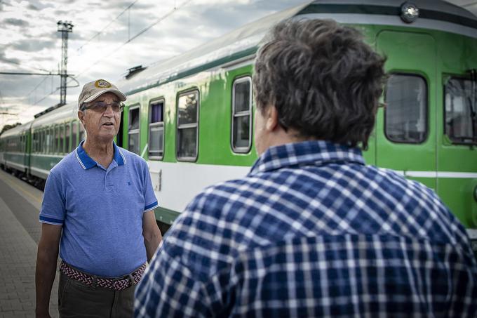 Prvi Zeleni vlak je uradno zapeljal na Dan železničarjev (15. aprila) leta 1970, se spomni upokojeni železničar in še vedno polno dejaven ljubitelj železnic Josip Orbanić. | Foto: Ana Kovač