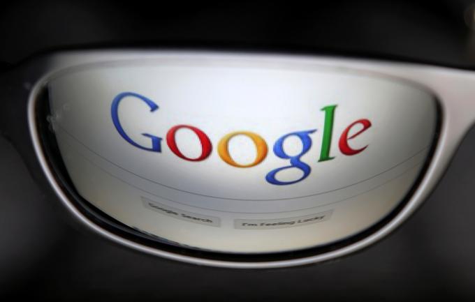 Google se zdaj lahko pohvali z deveti storitvami, ki imajo vsaka vsaj milijardo uporabnikov. | Foto: Reuters