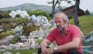 Cena Razingar, Slovenec, ki je košček gorskega raja ustvaril kar pred domačo hišo #video