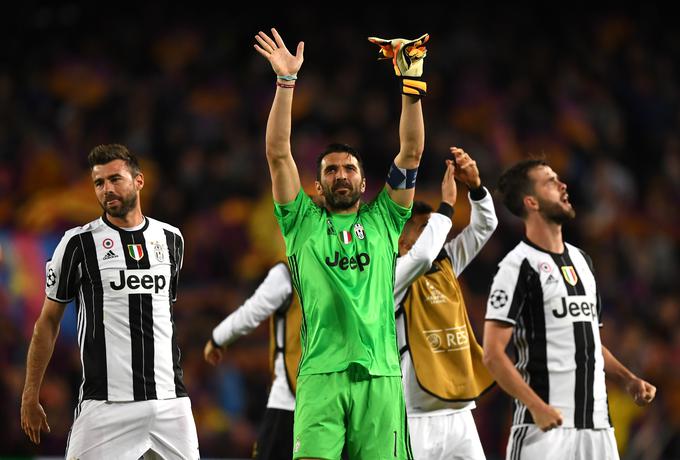 Veselje nogometašev Juventusa, ki so se maščevali Barceloni za poraz v finalu lige prvakov leta 2015. | Foto: Guliverimage/Getty Images