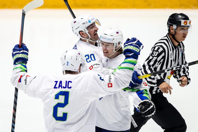 Slovenci so v drugi tretjini zadel trikrat, dvakrat je bil natančen Jan Drozg. | Foto: Matic Klanšek Velej/Sportida