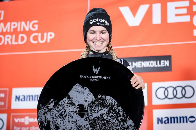 Nika Križnar je lani slavila skupno zmago na norveški turneji. | Foto: Sportida