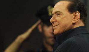 Bo Silvio Berlusconi prodal AC Milan?