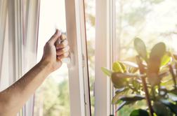 Zakaj so okna PVC boljša izbira od lesenih