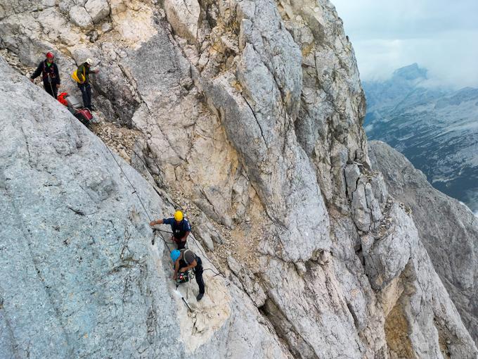 Obnova planinske poti od Koče na Gozdu na Prisojnik v Julijskih Alpah | Foto: Grega Eržen