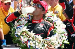 Montoya zmagovalec 500 milj Indianapolisa