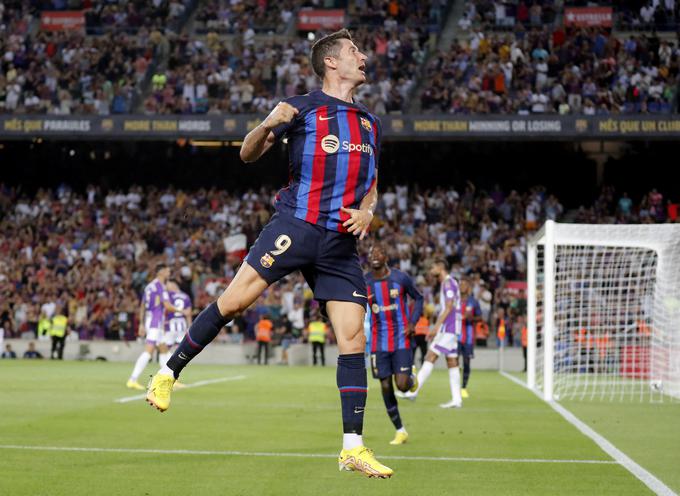 Za Barcelono je Poljak na prvih osmih tekmah zabil že devet golov. | Foto: Reuters