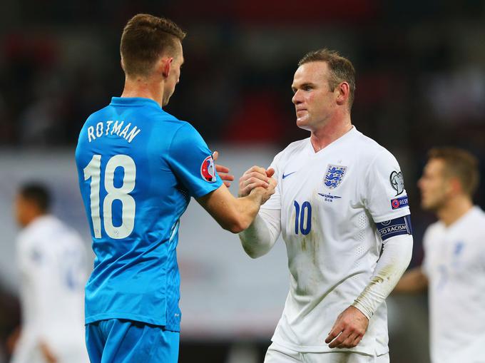 Po tekmi z Anglijo in kapetanom treh levov Waynom Rooneyjem. | Foto: Guliverimage/Getty Images