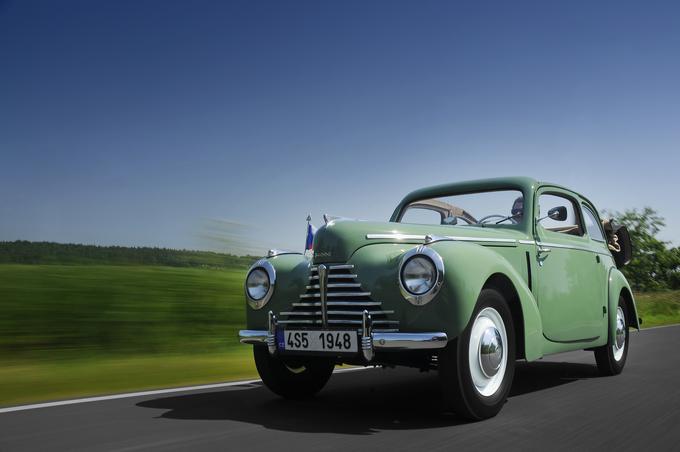 Takoj po drugi svetovni vojni, leta 1946, je tako kot večina proizvajalcev avtomobilov tudi Škoda predstavila manjši avtomobil, ki bi si ga lahko privoščili običajni ljudje.  | Foto: Škoda