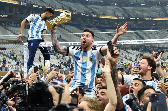 V torek se v Argentini obeta veliki sprejem za prvake. | Foto: Reuters