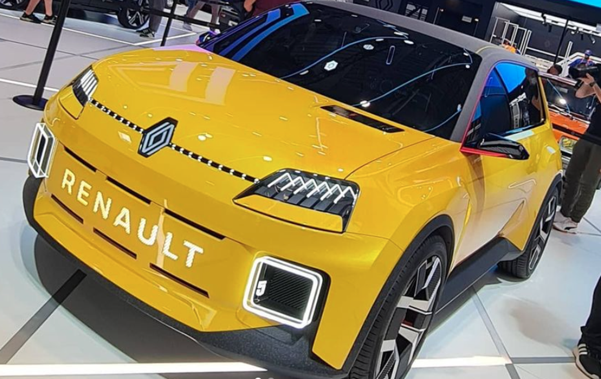 Renault 5 | Renault bo novo električno “petko” razkril prihodnje leto.  | Foto Instagram Gilles Vidal
