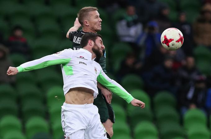 Bojan Jokić je v tem tednu prvič po lanskem 7. maju v klubski majici zaigral od prve minute. | Foto: Getty Images