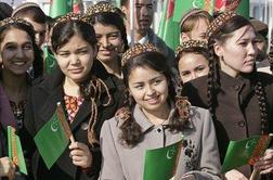Turkmenistan uvaja večstrankarski sistem in tržno gospodarstvo