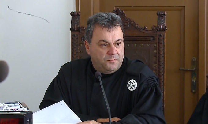 Sodnik Zvjezdan Radonjić trdi, da je bil v času sojenja Milku Noviču deležen pritiskov. | Foto: Planet TV