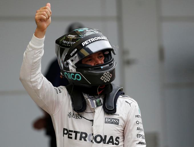 Nico Rosberg je kariero končal pri vsega 31 letih, leta 2016 kot aktualni svetovni prvak. | Foto: Reuters