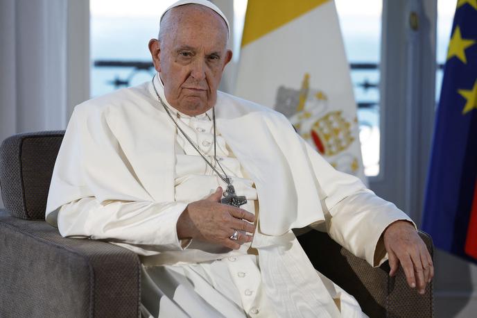 Papež Frančišek | Papež Frančišek je svoj obisk v Marseillu začel v petek. | Foto Reuters