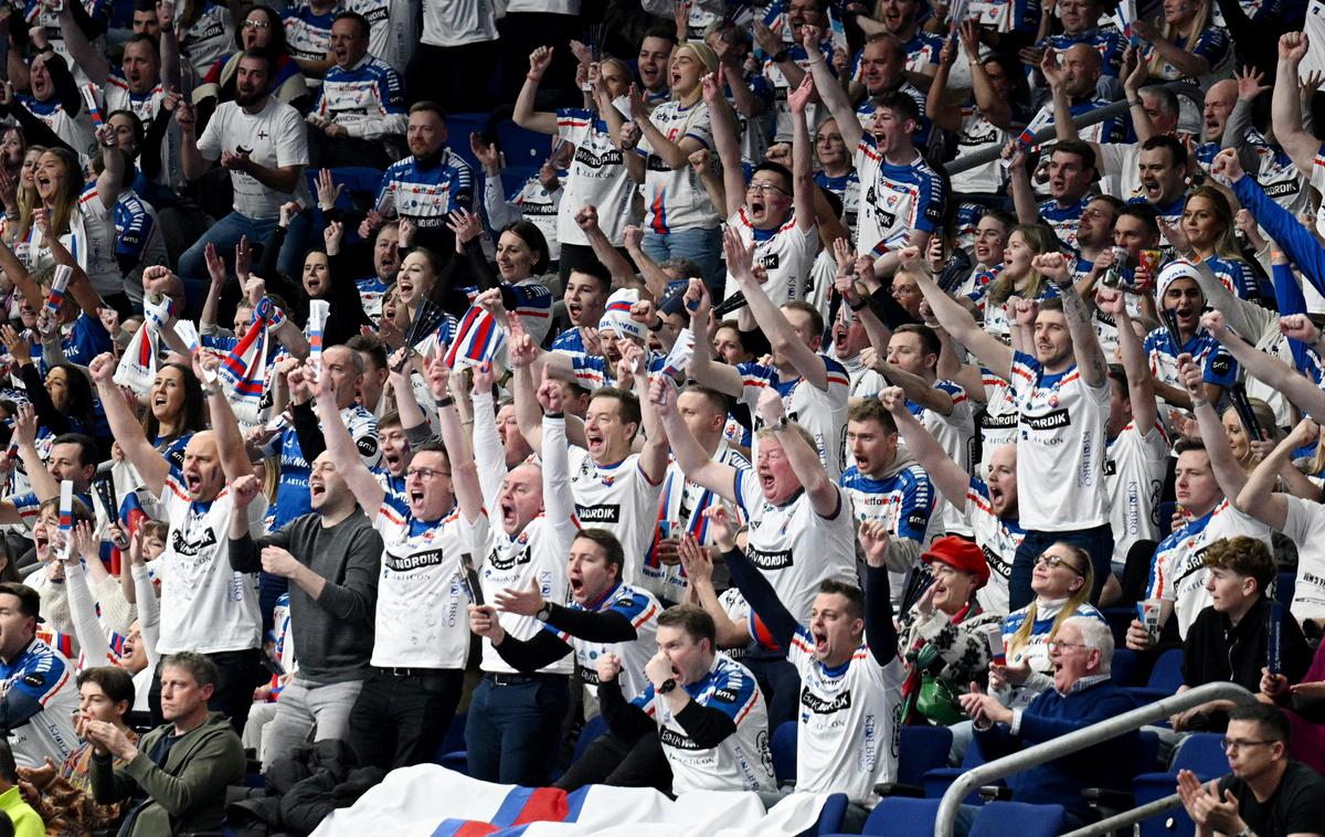 Ferski otoki navijači EP v rokometu 2024 | Ferski otoki imajo v Nemčiji izjemno podporo s tribun. | Foto Reuters