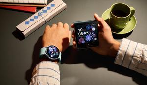 Samsung Galaxy Z Flip5: Popolna kombinacija stila in vsebine