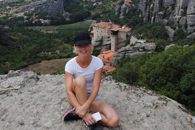 Suzano je v Grčiji navdušila Meteora, kjer so samostani zgrajeni na naravnih skalah, kraj pa je vključen tudi na Unescov seznam naravne dediščine. | Foto: osebni arhiv