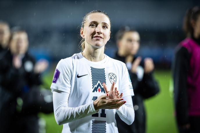 slovenska ženska nogometna reprezentanca Lara Prašnikar | Lara Prašnikar | Foto Jure Banfi/alesfevzer.com