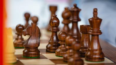 Uzbekistanci in Ukrajinke zlati na šahovski olimpijadi v Indiji