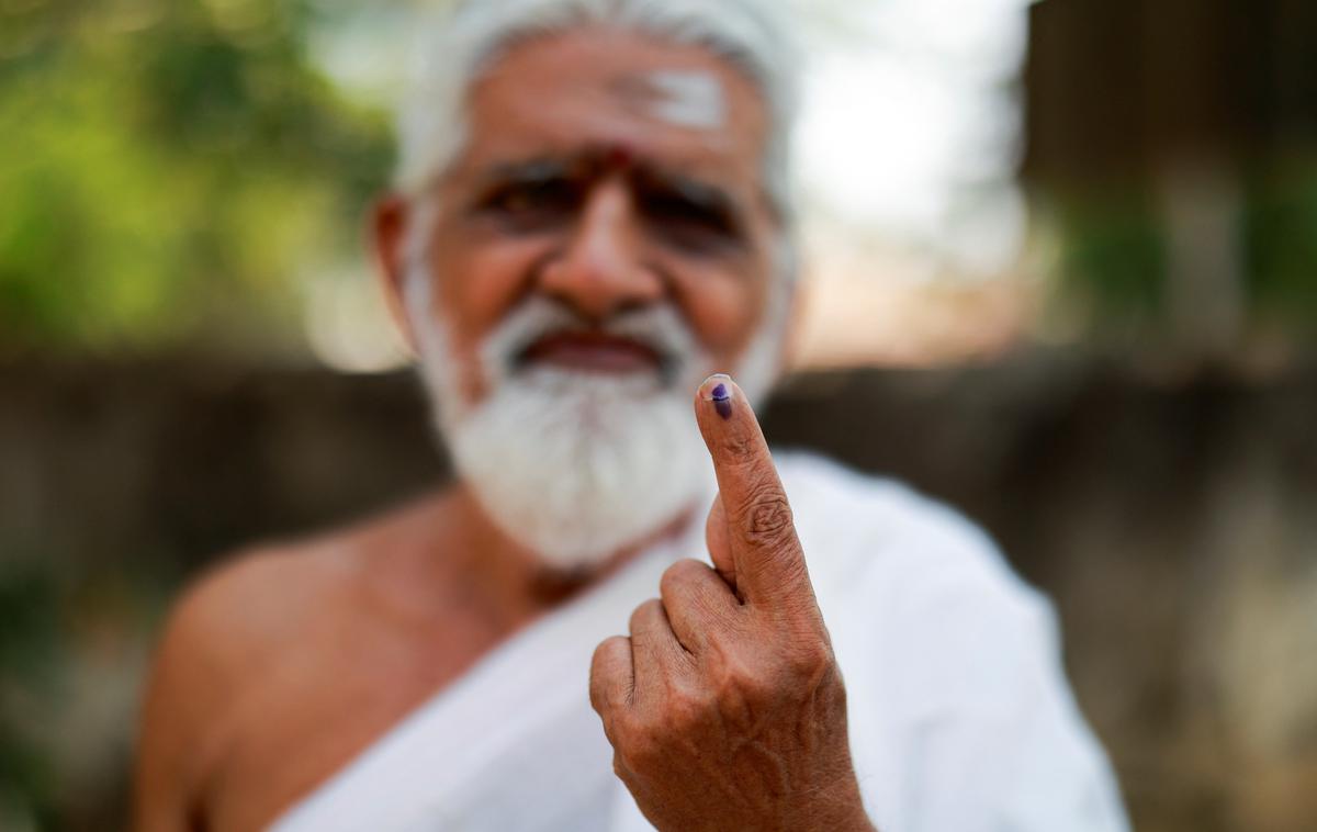 Volitve v Indiji | V državi je skoraj milijarda volilnih upravičencev. | Foto Reuters