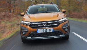 Dacia potrdila: kmalu velika novost za njihov glavni model