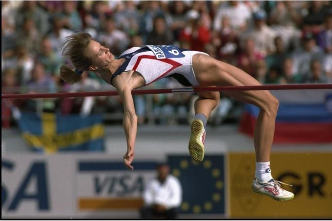 Izmed slovenskih atletinj je višje kot Lia Apostolovski skočila le rekorderka Britta Bilač. | Foto: Reuters