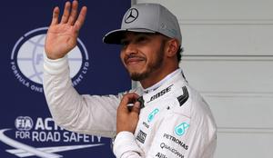 Hamiltonove možnosti za ubranitev naslova prvaka so neznatne, predal pa se ne bo