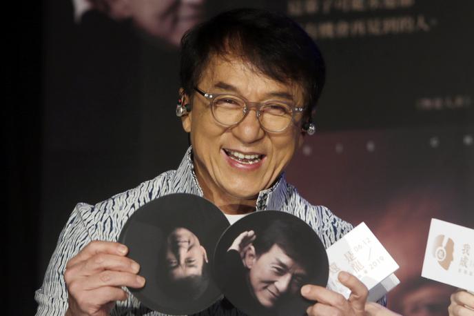 Jackie Chan |  Leta 2016 je prejel častnega oskarja za življenjsko delo. V Hollywoodu ima vse od leta 2002 tudi svojo zvezdo na pločniku slavnih. | Foto Guliverimage