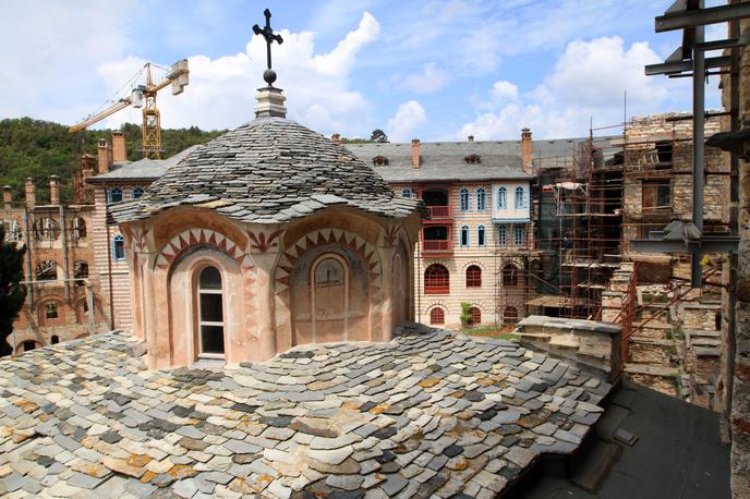 Samostan Hilandar | Hilandar je srbski pravoslavni moški samostan države pravoslavnih menihov, ki obstaja že več kot tisoč let.  | Foto Guliverimage