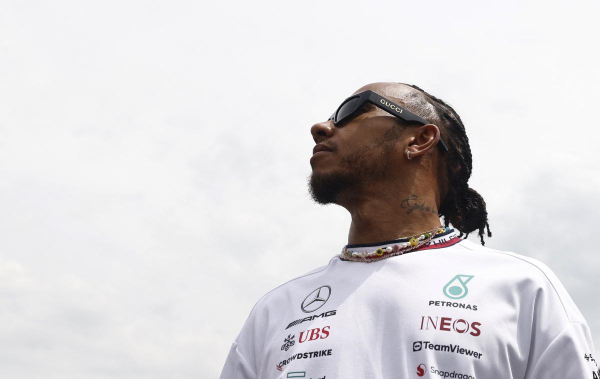 Lewis Hamilton | Lewis Hamilton je po čustvenih dneh napisal ganljivo pismo in dal Mercedesu še zadnjo obljubo. | Foto Reuters