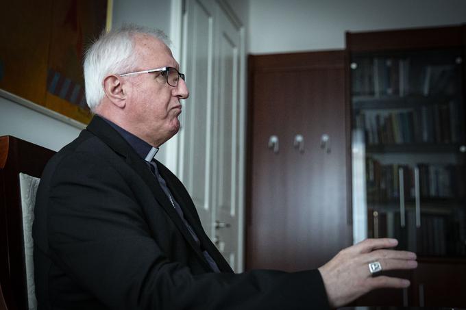 "Gospod Rode je nedvomno močno vstopil v življenje ljubljanske nadškofije, ko je bil tukaj nadškof. Kot predsednik škofovske konference, tudi s svojo razgledanostjo in svetovljanstvom, je zaznamoval slovensko Cerkev. Nedvomno." | Foto: Ana Kovač