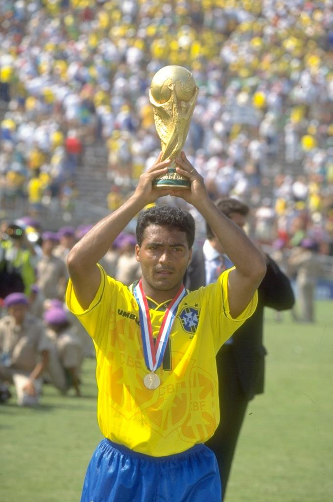 Romario je eden od najboljših brazilskih napadalcev vseh časov. Tako je leta 1994 proslavljal naslov svetovnih prvakov. | Foto: Guliverimage/Getty Images