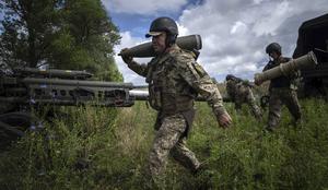 Nemški strokovnjaki: Članice Nata svoje vojake lahko napotijo v Ukrajino