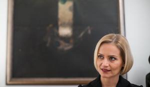 Katarina Kresal je pisarno odvetnika Senice kupila za sto tisoč evrov