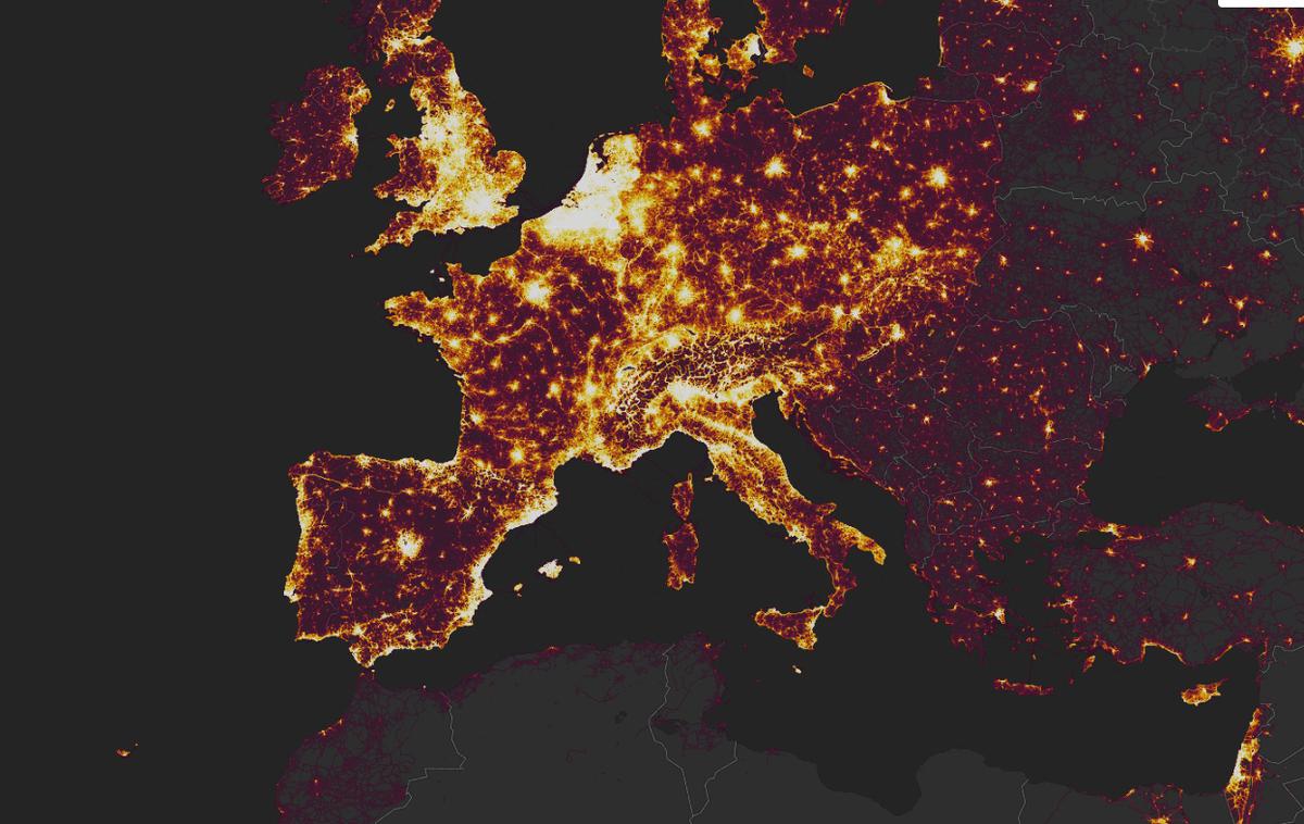 Strava | Tako imenovani toplotni zemljevid Evrope prikazuje, kje na stari celini so najbolj aktivni uporabniki Strave. Raven aktivnosti seveda sovpada z gostoto prebivalstva. | Foto Strava Global Heatmap / Posnetek zaslona
