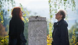 Ukradli kip Ivana Cankarja na Rožniku (foto)