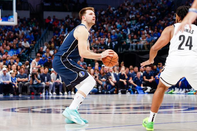 Dončića čaka nov nastop v ligi NBA v torek, ko bo ob 1. uri po slovenskem času gostoval pri Memphisu. | Foto: Reuters