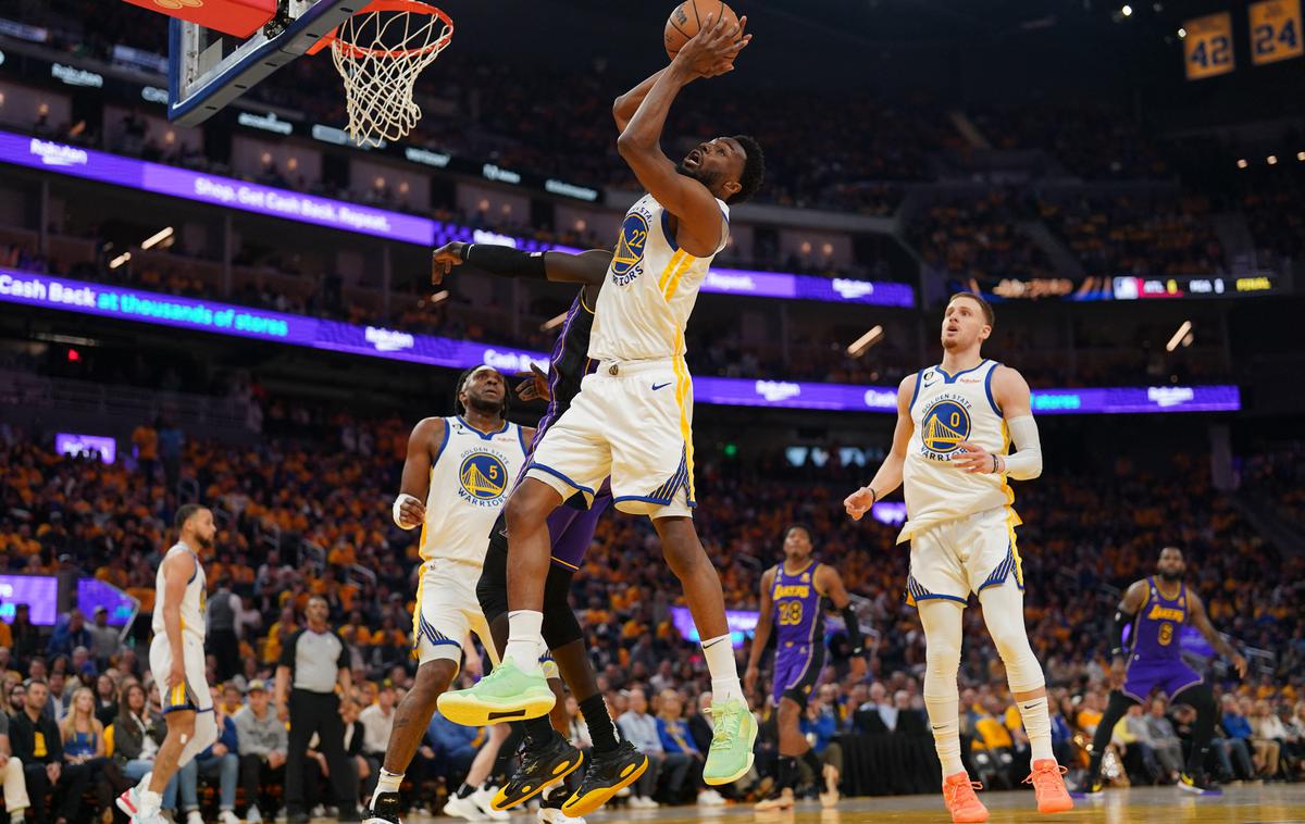 Golden State Warriors | Golden State Warriors lovi izenačenje na 1:1 v zmagah, Los Angeles Lakers pa vodstvo z 2:0. | Foto Reuters