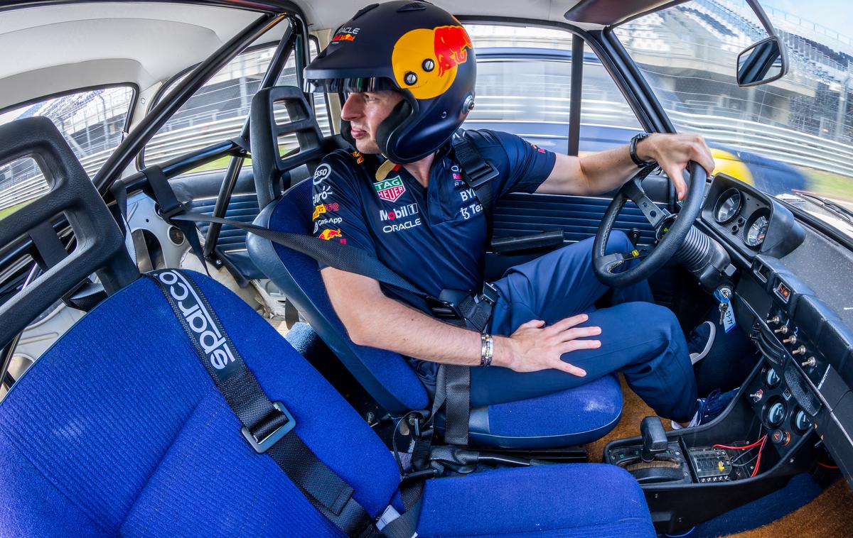 Max Verstappen dirka vzvratno DAF | Max Verstappen prvič v dirkalnem DAF na dirki vzvratno. | Foto Red Bull Content Pool