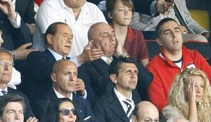Berlusconi: Še zmeraj verjamem Gallianiju