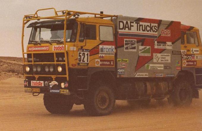 Jan de Rooy se je s tem tovornjakom dvakrat udeležil relija Dakar. | Foto: De Rooy