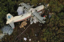 V Sibiriji strmoglavilo in zagorelo letalo, vsi potniki so umrli