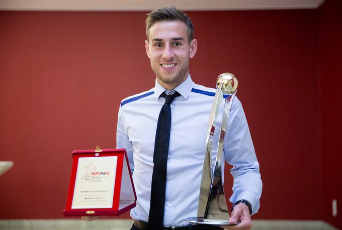 Leta 2013 je prejel nagrado SPINS za najboljšega mladega nogometaša leta. | Foto: Vid Ponikvar