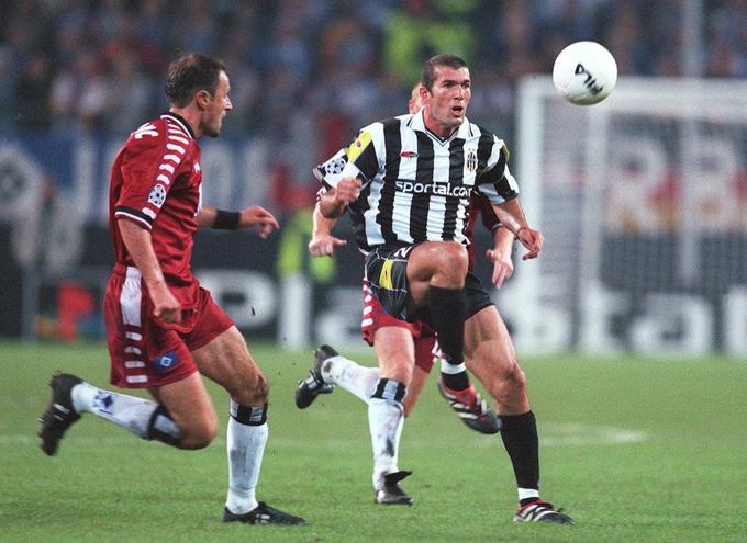 V ligi prvakov se je pomeril tudi z Zinedinom Zidanom, takratnim asom Juventusa. | Foto: Guliverimage/Getty Images