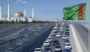 Srednješolci v Turkmenistanu so se rešili izpita o knjigi bivšega predsednika